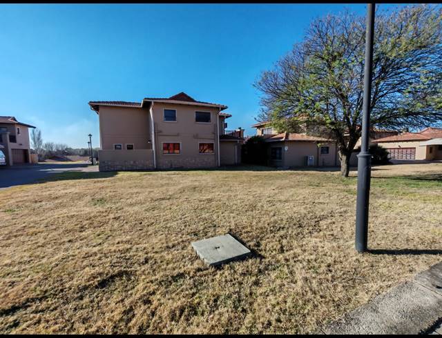 244M² VACANT LAND FOR SALE IN RISIVILLE
